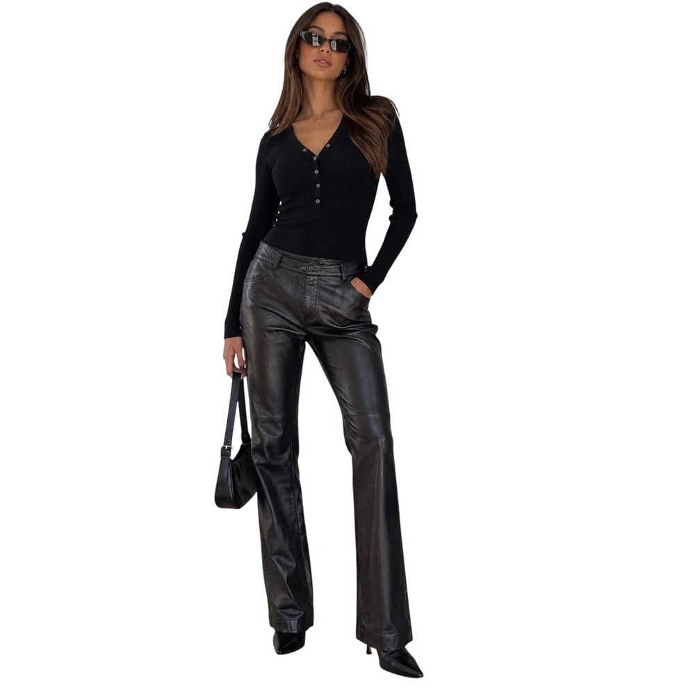 Vintage Y2K  BCBG MaxAzria Black  Leather Pants‎ Straight Leg Size 4